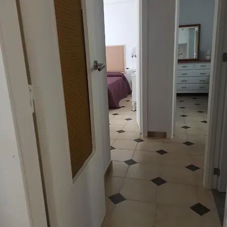 10 Min. Patios,muy Cerca Teatro La Axerquia Apartman *