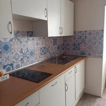 Apartman 10 Min. Patios,muy Cerca Teatro La Axerquia Córdoba
